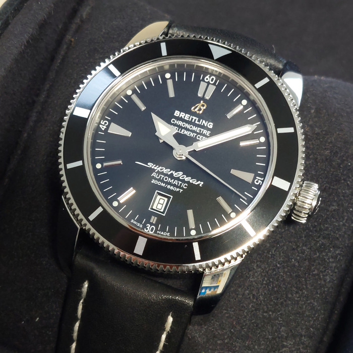 267143_01_Breitling_Superocean_A17320_tweedehands_267143_CV-932_Juwelier_Clem_Vercammen-18.jpg