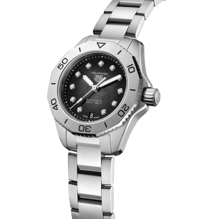 Tag_Heuer_Aquaracer_Professional_WBP2410-BA0622_Juwelier_Clem_Vercammen_4.jpg