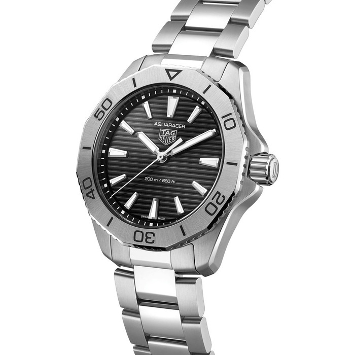 249700_01_Tag_Heuer_Aquaracer_Professional_200_quartz_WBP1110-BA0627_Juwelier_Clem_Vercammen_4.jpg