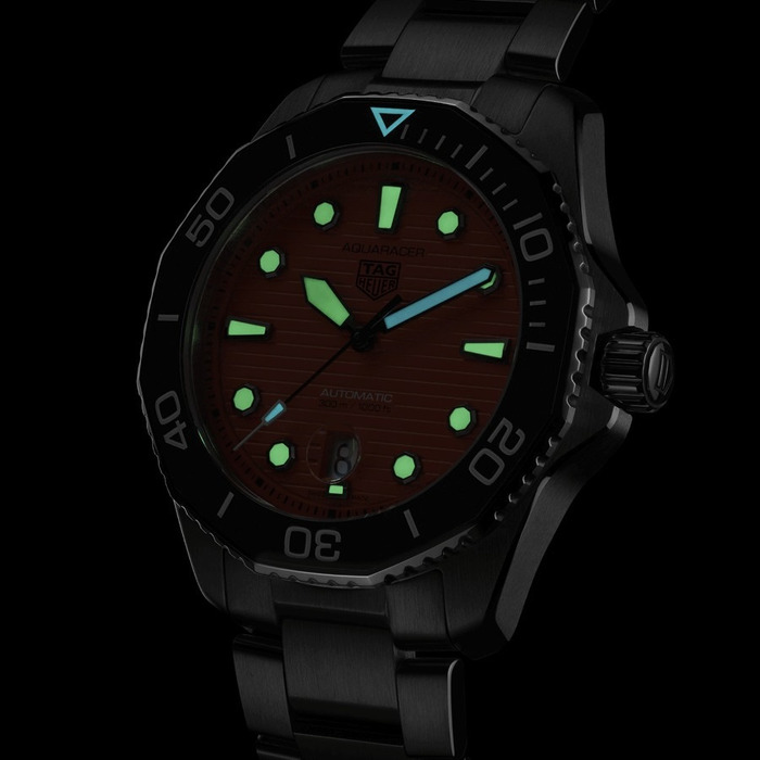 251743_01_Tag_Heuer_Aquaracer_Professional_300_WBP201F-BA0632_Juwelier_Clem_Vercammen_8.jpg