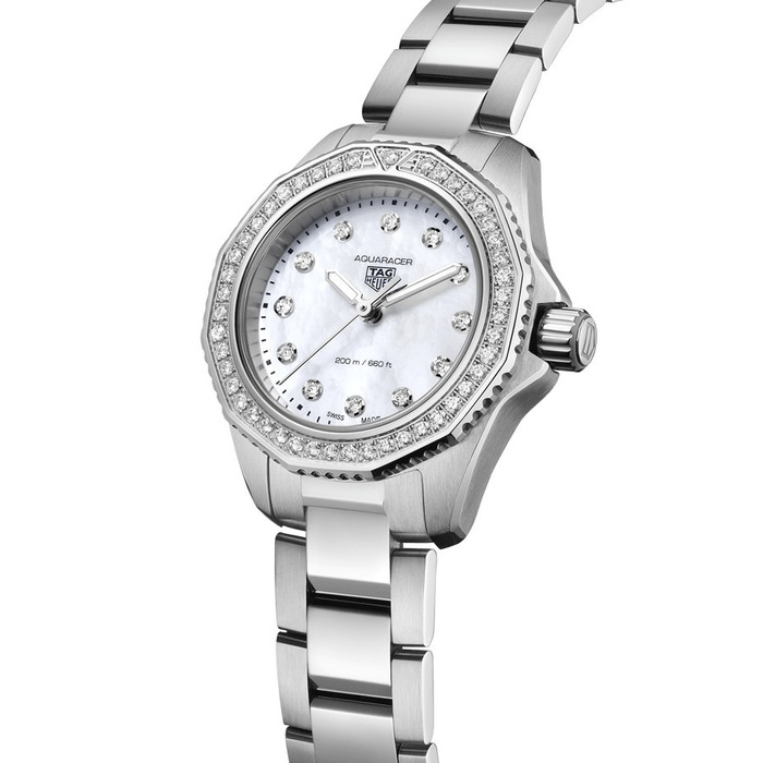 251021_01_Tag_Heuer_Aquaracer_Professional_200_Quartz_WBP1417-BA0622_Juwelier_Clem_Vercammen_4.jpg