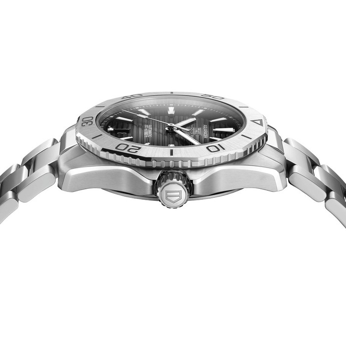 250269_01_Tag_Heuer_Aquaracer_Professional_200_automatic_WBP2110-BA0627_Juwelier_Clem_Vercammen_5.jpg