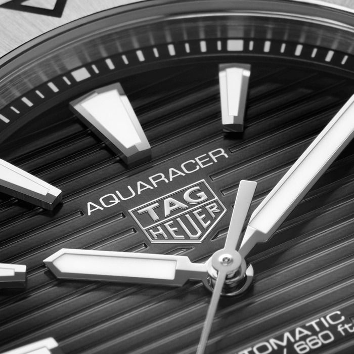 250269_01_Tag_Heuer_Aquaracer_Professional_200_automatic_WBP2110-BA0627_Juwelier_Clem_Vercammen_3.jpg