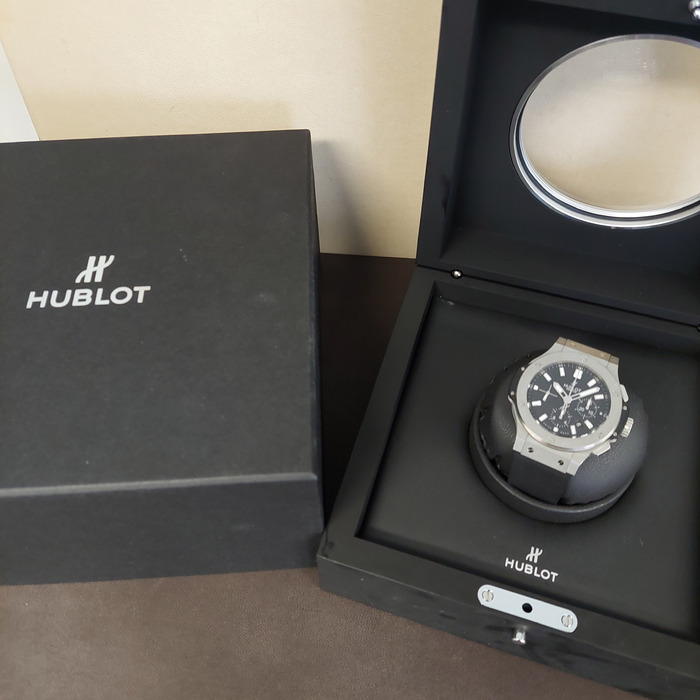 Horloge Hublot Big Bang 301.SX.1170.RX '89260-964-TWDH' 