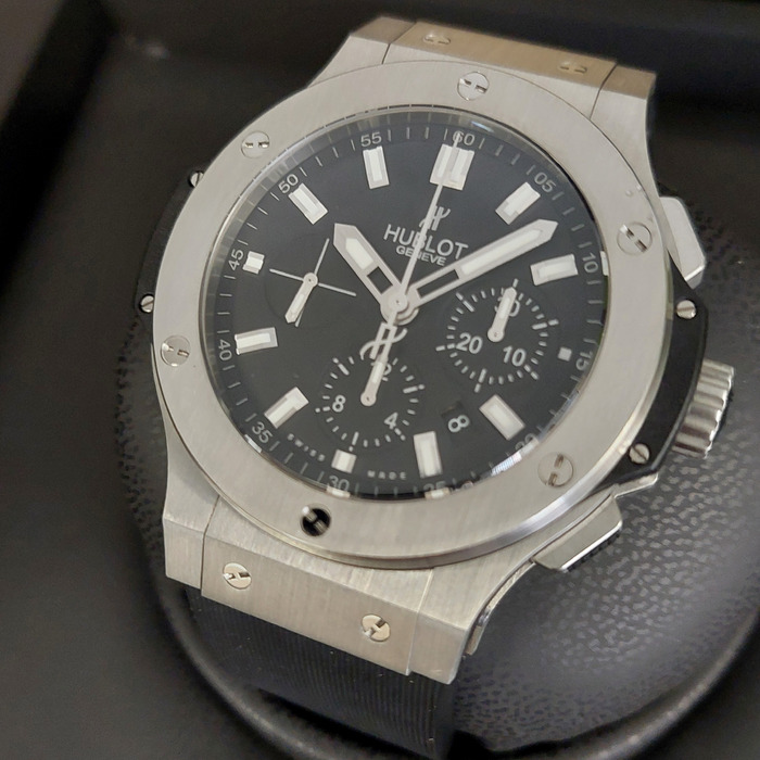 Horloge Hublot Big Bang 301.SX.1170.RX '89260-964-TWDH' 
