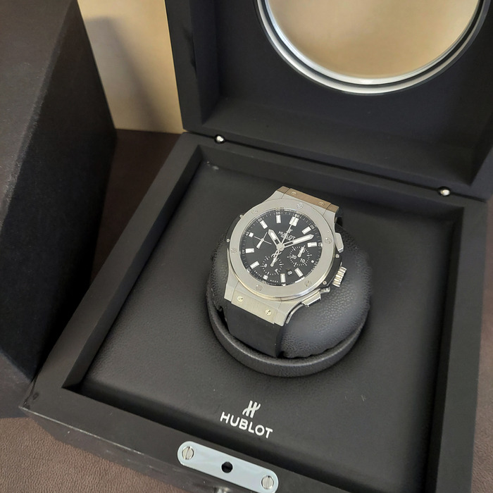 Horloge Hublot Big Bang 301.SX.1170.RX '89260-964-TWDH' 