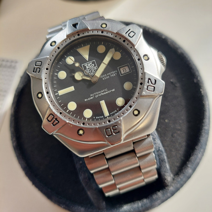 Tag_Heuer_Super_Professional_WS2110-2_Tweedehands_89215-976_Juwelier_Clem_Vercammen-12.jpg