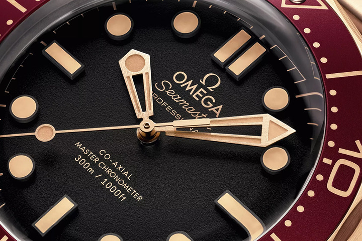 OMEGA Seamaster Diver 300M OMEGA Seamaster Diver 300M