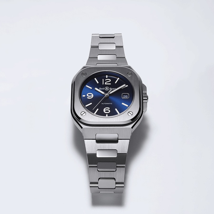 233050_01_bell-ross-BR05-A-BLU-ST-SST_clem-vercammen-bell-ross-online-shop_4.jpg