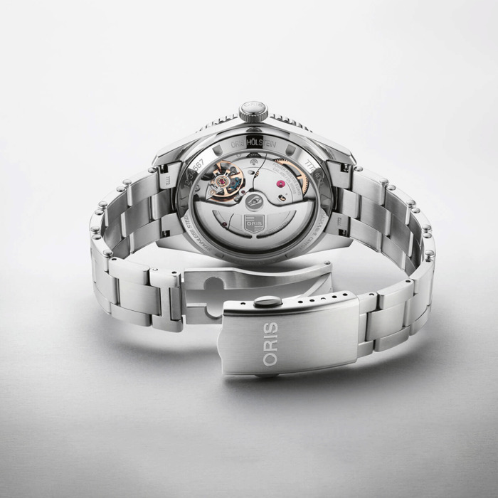 254249_01_Oris_Divers_Sixty-Five_0140077724054-07_Juwelier_Clem_Vercammen_4.jpg