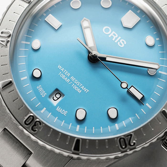 259412_01_Oris_Divers_Sixty-Five_Blue_0173377714055-0781918_Juwelier_Clem_Vercammen_3.jpg