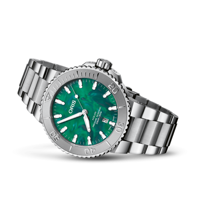 259472_01_Oris_Aquis_Date_0173377304137-0782405PEB_Juwelier_Clem_Vercammen_4.png