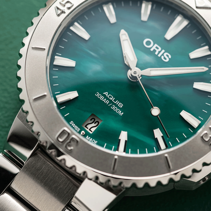 259472_01_Oris_Aquis_Date_0173377304137-0782405PEB_Juwelier_Clem_Vercammen_5.png