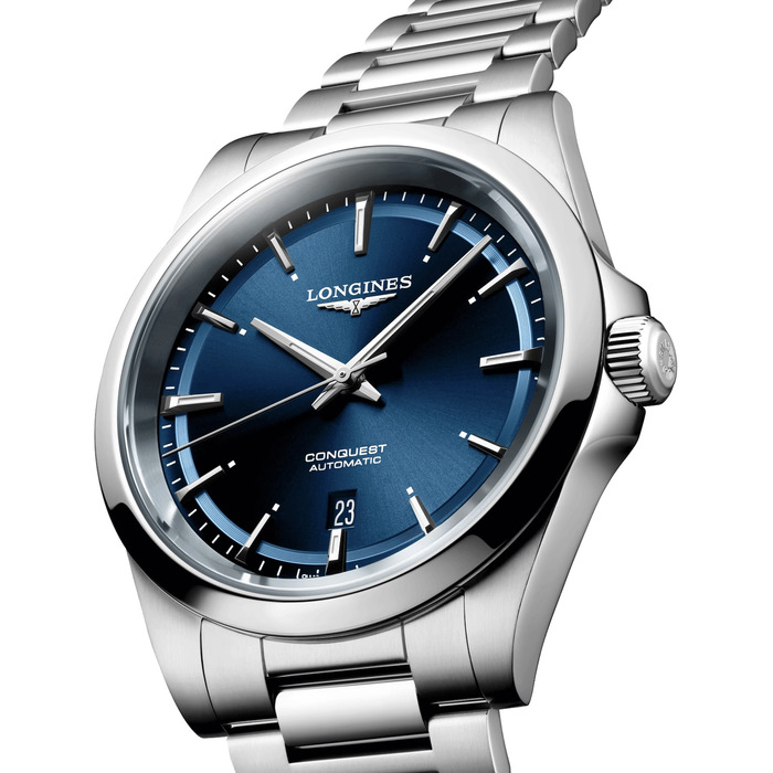 261738_01_Longines_Conquest_L38304926_Juwelier_Clem_Vercammen_2.jpg