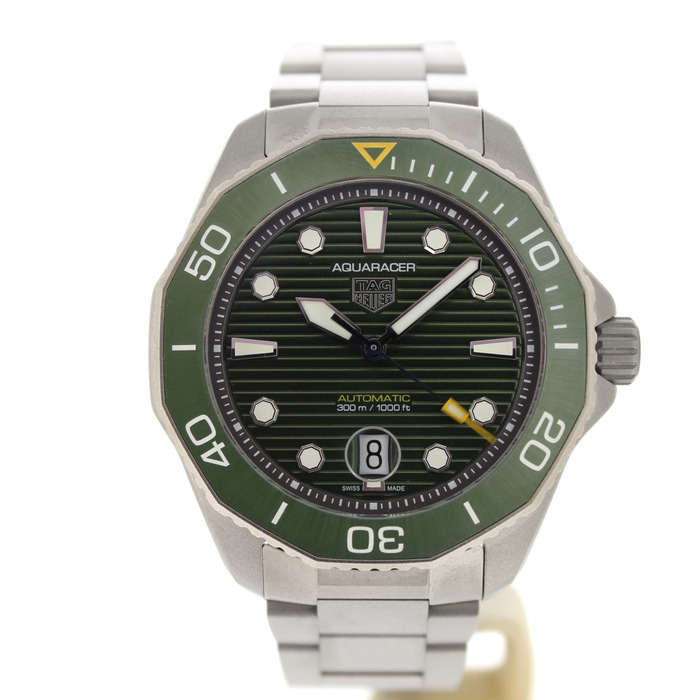 269357_01_Tag_heuer_Aquaracer_WBP208B-BF0631_Tweedehands_CV981_Juwelier_Clem_Vercammen-2.jpg