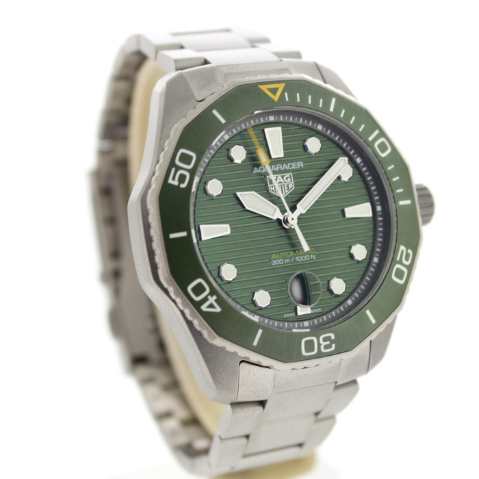 269357_01_Tag_heuer_Aquaracer_WBP208B-BF0631_Tweedehands_CV981_Juwelier_Clem_Vercammen-7.jpg