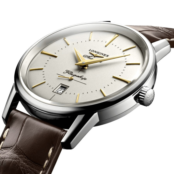 Longines_Legend_Diver_L47954782_Juwelier_Clem_Vercammen_5.jpg