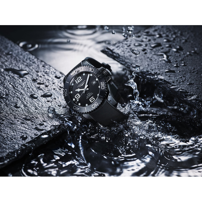 235700_01_Longines_Hydroconquest_Watch_L37844569_Clem_Vercammen_Longines_Online_Shop_8.jpg