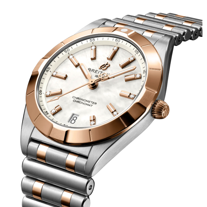 254507_01_Breitling_Chronomat_32_U77310101A2U1_Juwelier_Clem_Vercammen_2.png