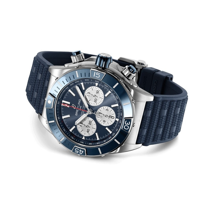 244091_01_breitling-super-chronomat-b01-44_ref-ab0136161c1s1_Clem_Vercammen_4.jpg