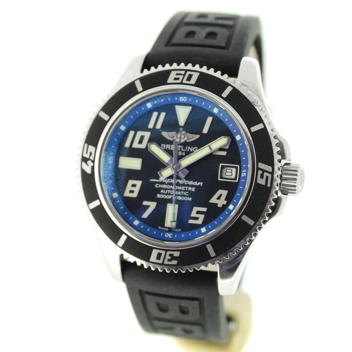 Breitling_Superocean_A1736402.BA30_Tweedehands_89540-988_Juwelier_Clem_Vercammen-5.jpg