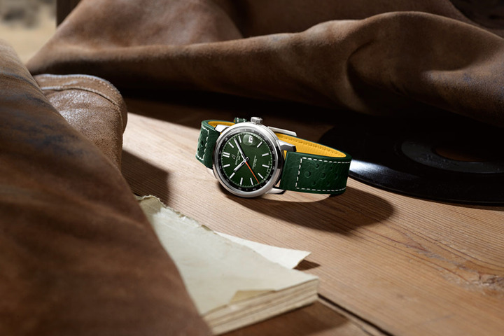 Breitling Top Time B31 Breitling Top Time B31