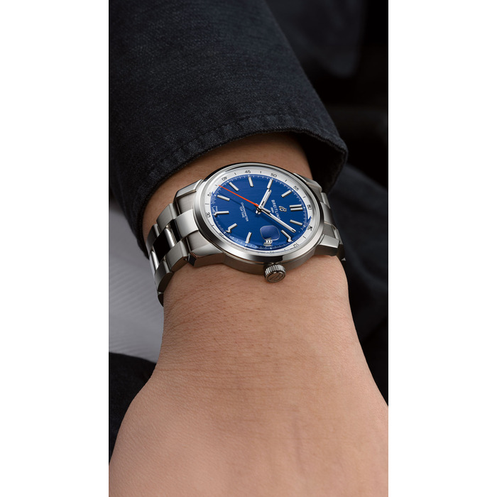 Breitling_Top_Time_B31_AB3113A71C1A1.jpg