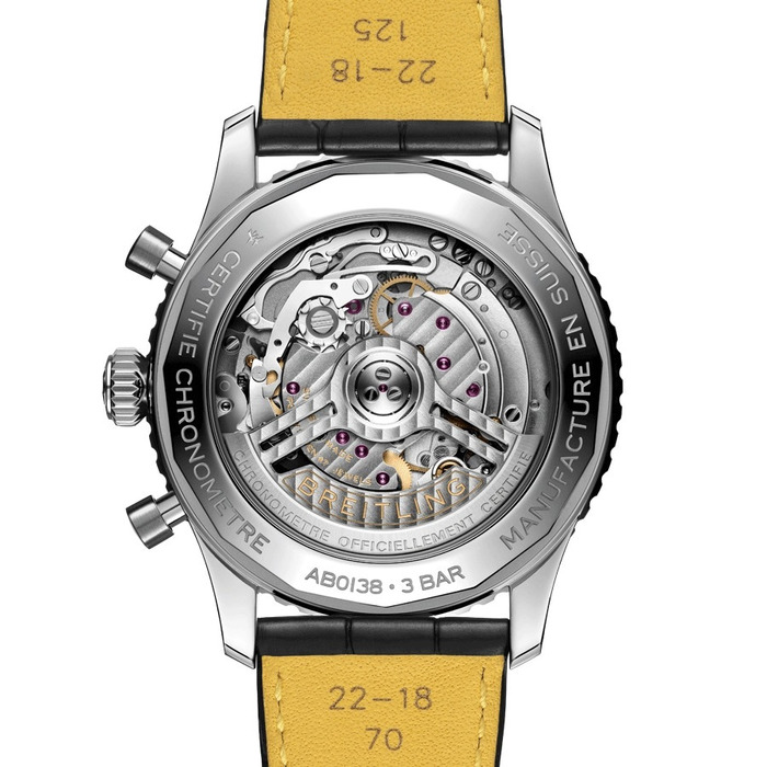 Breitling_Navitimer_B01_Chrnographe_43_AB0138241G1P1_Juwelier_Vercammen_3.jpg