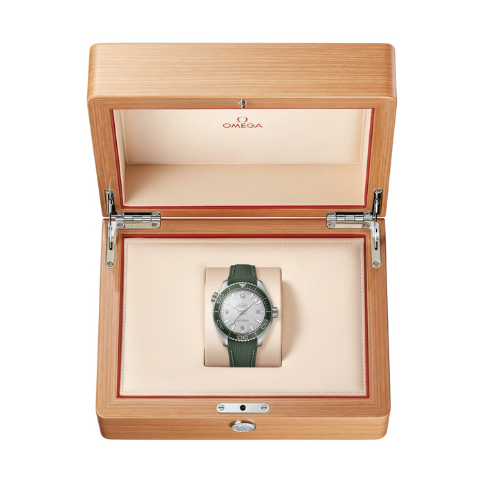 omega-seamaster-Planet-Ocean-600m-co-axial-master-chronometer-43-5-mm-21532442106001-juwelier-clem-vercammen_4.jpg