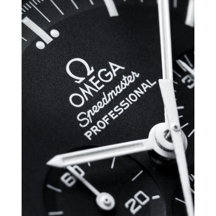 Omega_Speedmaster_Moonwatch_Professional_31030425001001_Juwelier_Clem_Vercammen_8.jpg