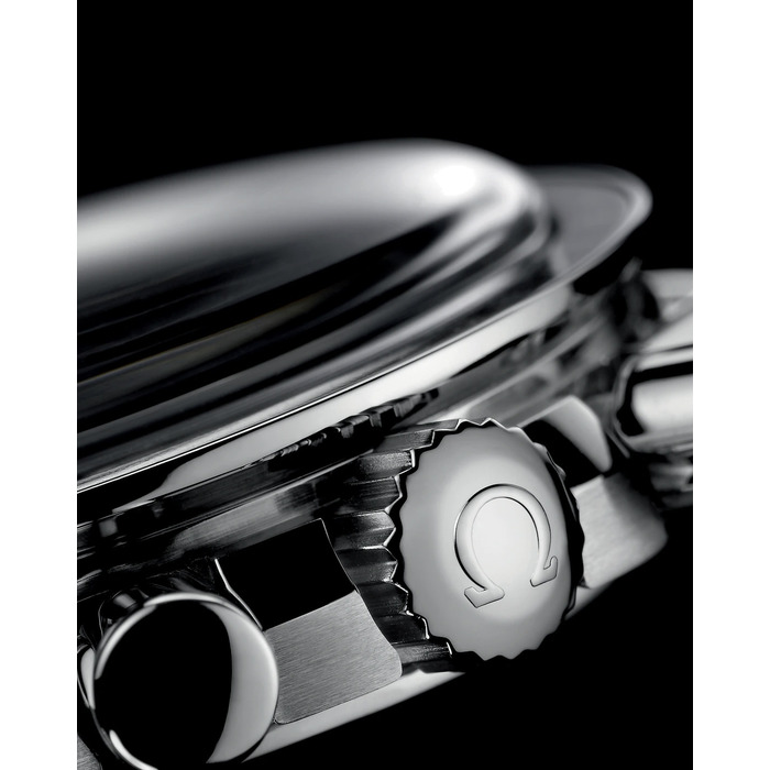 Omega_Speedmaster_Moonwatch_Professional_31030425001001_Juwelier_Clem_Vercammen_6.jpg