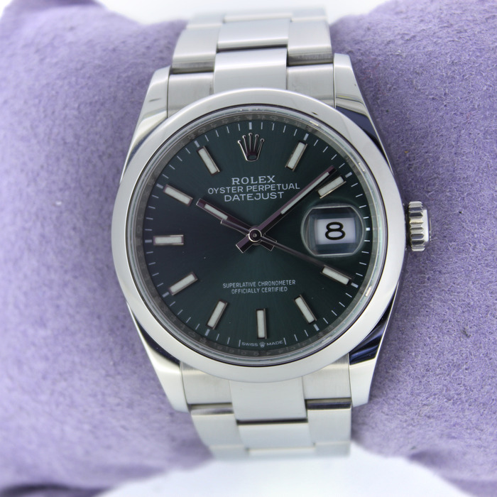 Rolex_Oyster_Perpetual_Datejust_126200_Tweedehands_90442-983_Juwelier_Clem_Vercammen-17.jpg