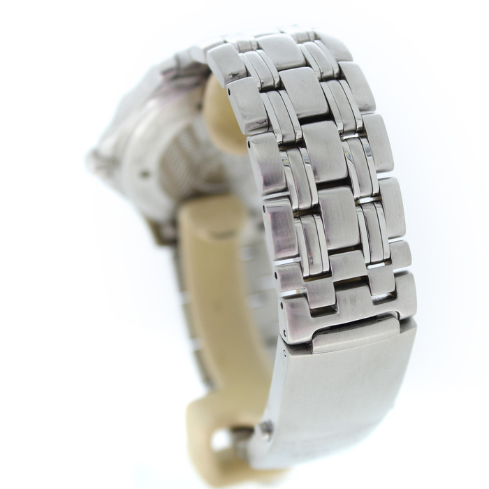 Omega-Seamaster_Limited__Americas_Cup_2533.50.00_Tweedehands_Juwelier_Clem_Vercammen10.jpg