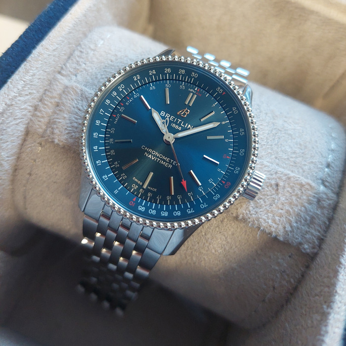 Breitling_Navitimer_A17395161C1A1_Tweedehand_90526-984_Juwelier_Clem_Vercammen-18.jpg