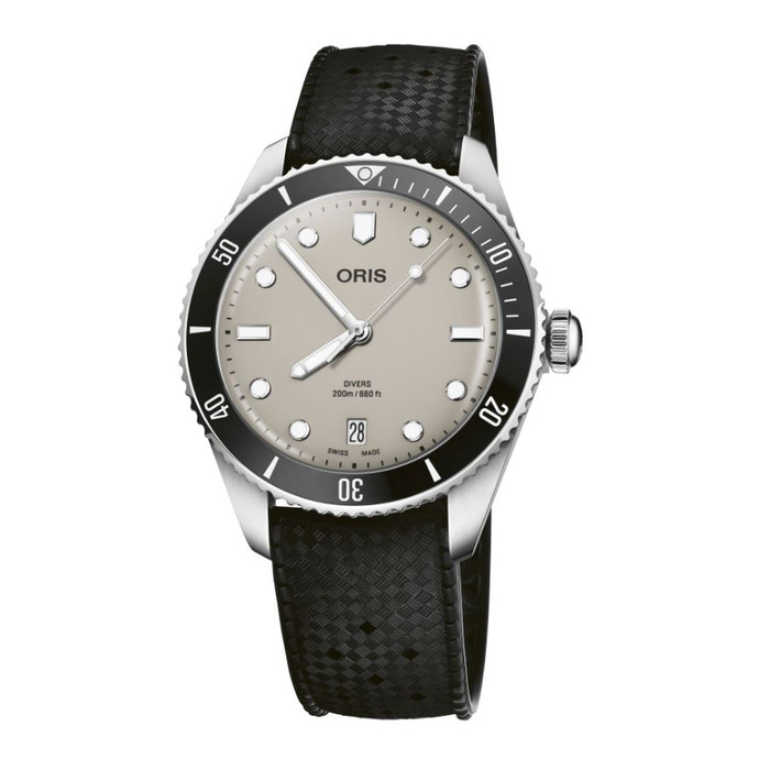 270067_01_Oris_Diver_Date_01733-7795-4051-SET_Juwelier_Clem_Vercammen-2.jpg