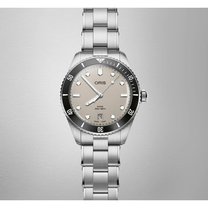 270067_01_Oris_Diver_Date_01733-7795-4051-SET_Juwelier_Clem_Vercammen-5.jpg