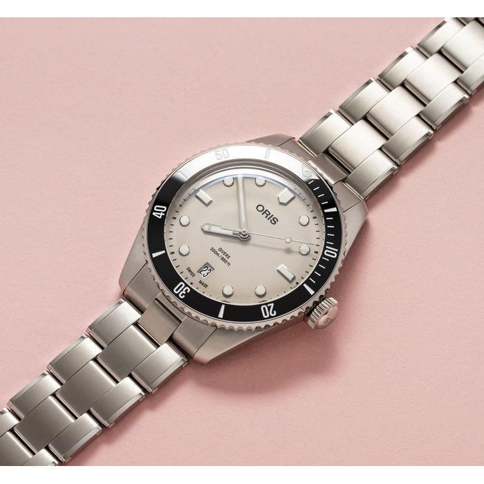 270067_01_Oris_Diver_Date_01733-7795-4051-SET_Juwelier_Clem_Vercammen-6.jpg