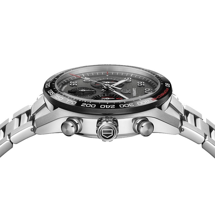 251244_01_Tag_Heuer_Carrera_Porsche_Special_Edition_CBN2A1F_6.jpg