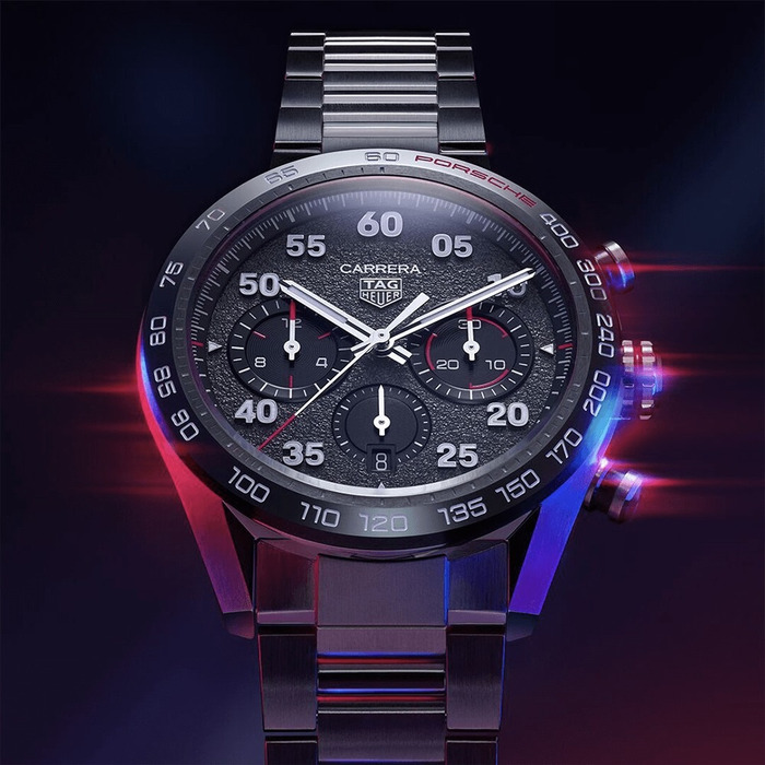 251244_01_Tag_Heuer_Carrera_Porsche_Special_Edition_CBN2A1F_8.jpg
