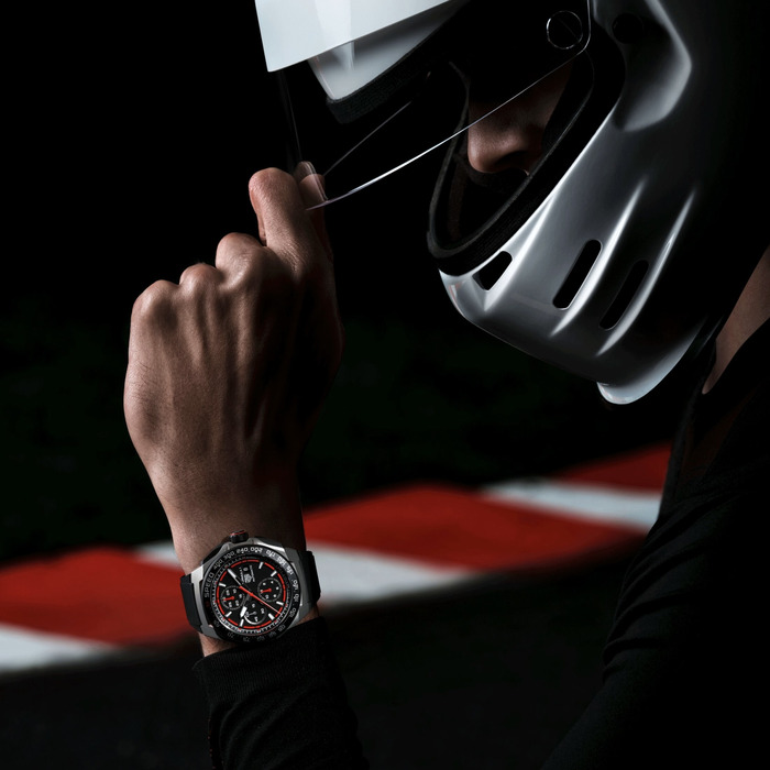 TAG_Heuer_Formula_1_Chronographe_CBZ2082_FT8096_Juwelier_Clem_Vercammen_Official_dealer_6.jpg