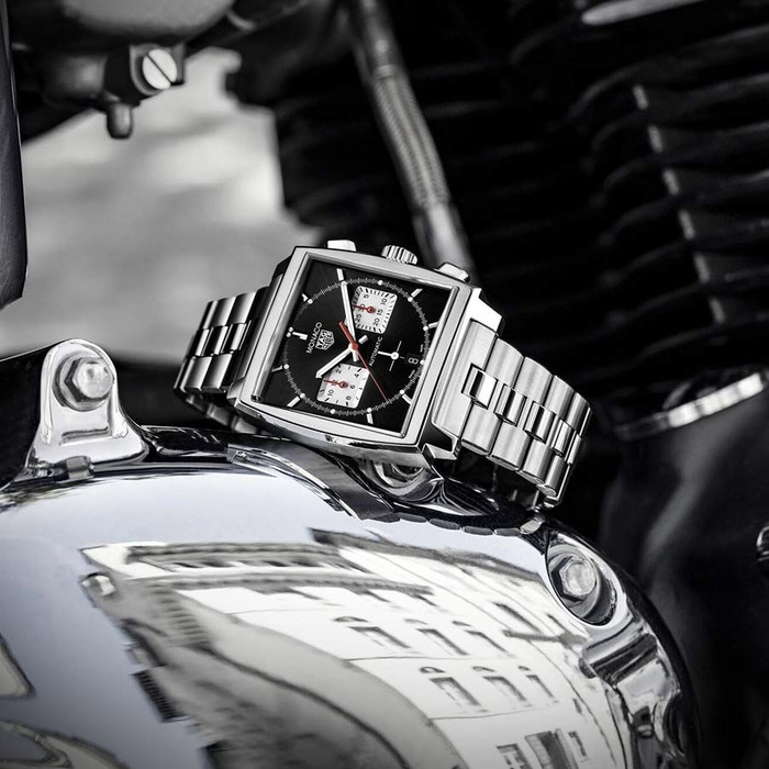 240547_01_TAG_Heuer_Monaco_CBL2113-BA0644_Calibre_Heuer02_Clem_Vercammen_8.jpg