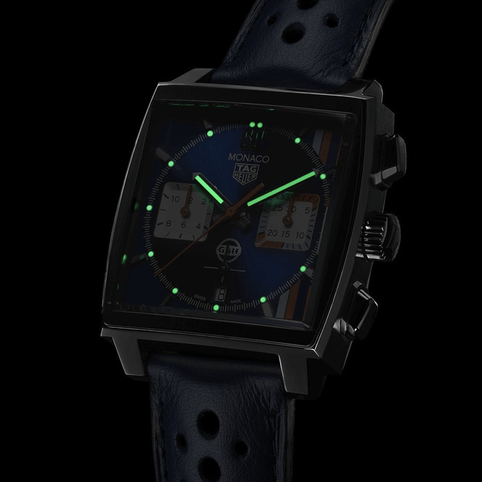 253277_01_Tag_Heuer_Monaco_x_Gulf_CBL2115-FC6494_Juwelier_Clem_Vercammen_7.jpg
