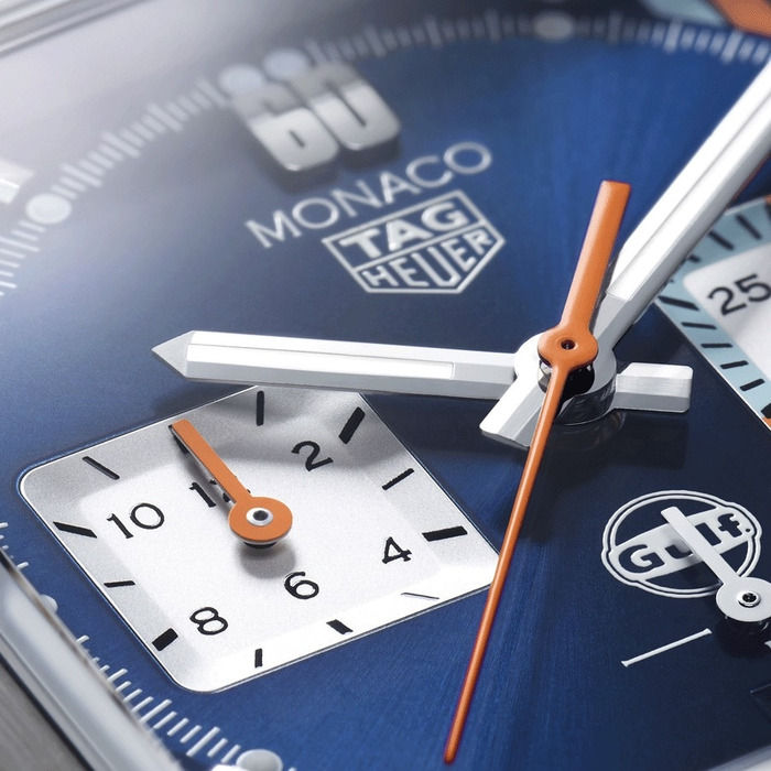253277_01_Tag_Heuer_Monaco_x_Gulf_CBL2115-FC6494_Juwelier_Clem_Vercammen_3.jpg