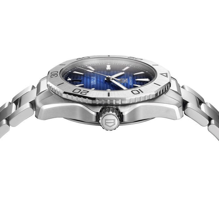 250218_01_Tag_Heuer_Aquaracer_WBP2111-BA0627_Juwelier_Clem_Vercammen_4.jpg