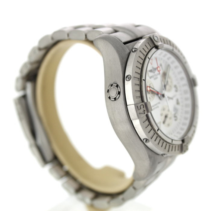 Breitling_Avenger_E73360_Tweedehands_90819-993_Juwelier_Clem_Vercammen-9.jpg