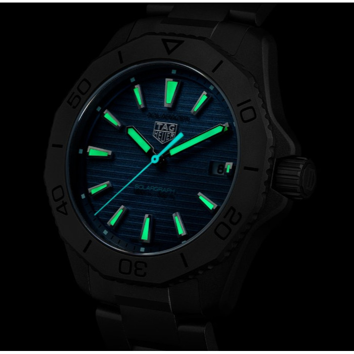 TAG_Heuer_Aquaracer_Professional_200_Solargraph_40mm_WBP1182_BF0000_Dealer_Clem_Vercammen_4.jpg