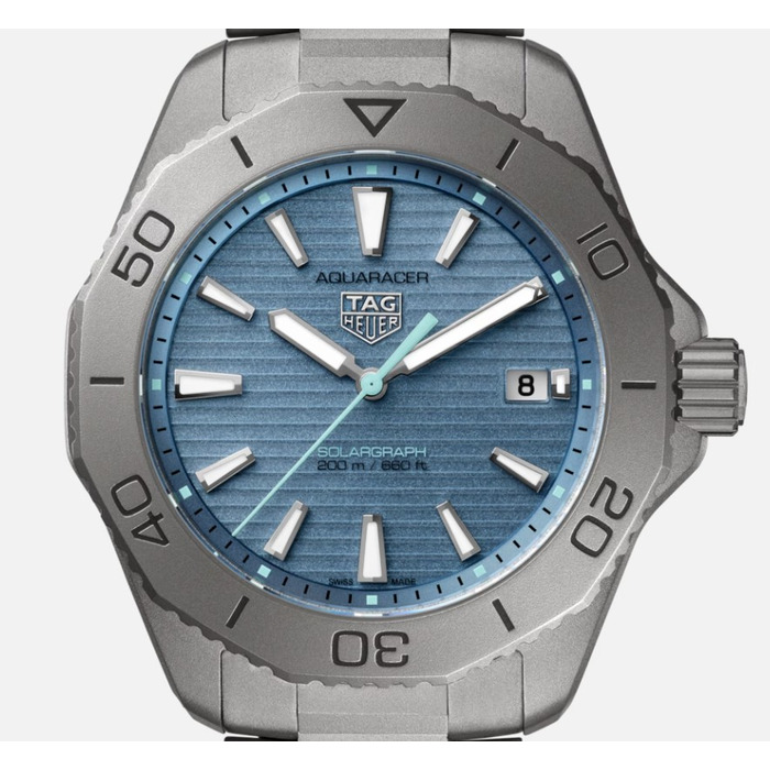 TAG_Heuer_Aquaracer_Professional_200_Solargraph_40mm_WBP1182_BF0000_Dealer_Clem_Vercammen_6.jpg