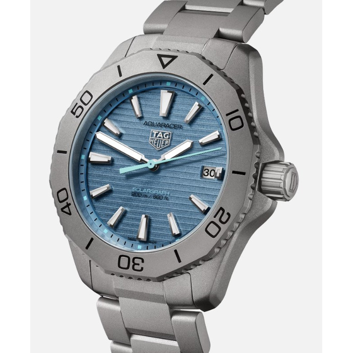 TAG_Heuer_Aquaracer_Professional_200_Solargraph_40mm_WBP1182_BF0000_Dealer_Clem_Vercammen_1.jpg