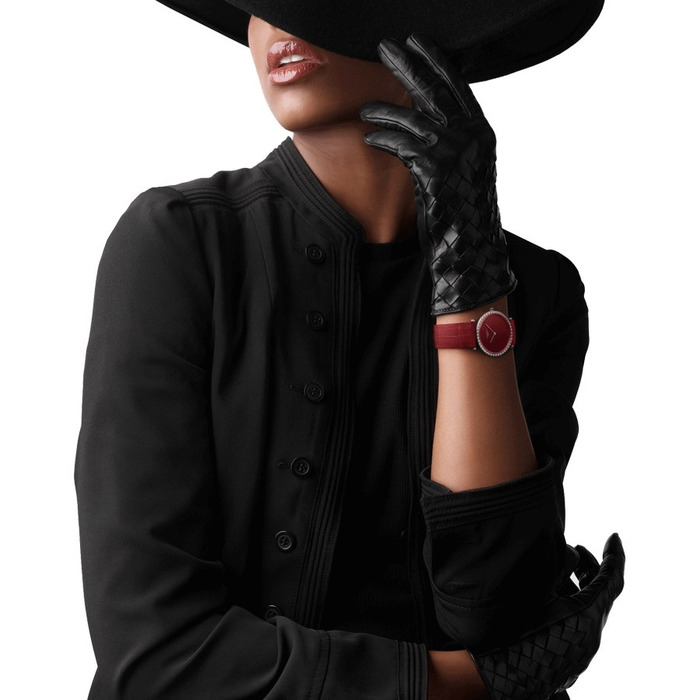 252567_01_Longines_La_Grande_Classique_Ladies_Red_L45230912_Juwelier_Clem_Vercammen_5.jpg