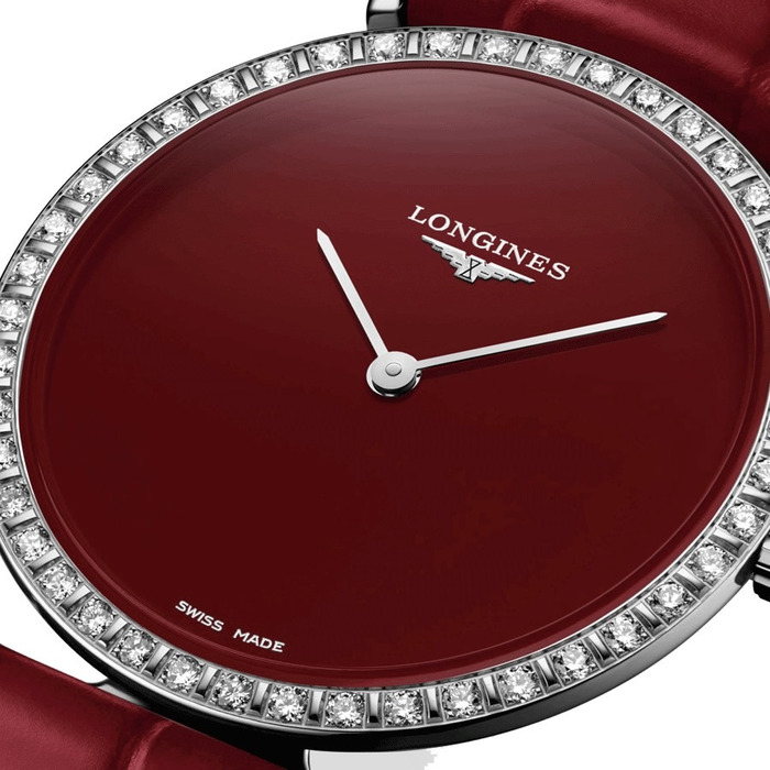 252567_01_Longines_La_Grande_Classique_Ladies_Red_L45230912_Juwelier_Clem_Vercammen_4.jpg
